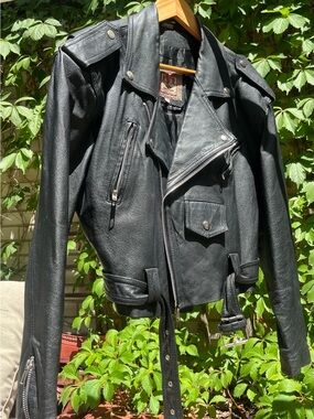 Vintage 90s Black Genuine Leather Belted Biker Jacket | Moto Style (Size M)